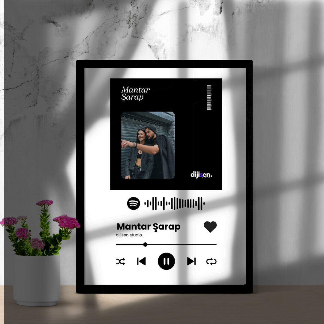 Spotify Karekodlu Çerçeveli Portre – Kişiye Özel